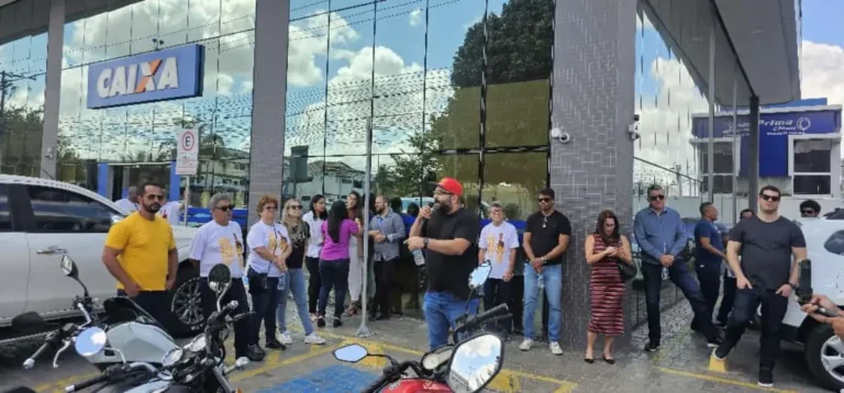 Bancarios-de-Feira-de-Santana-ft-paulo-jose-acorda-cidade-1