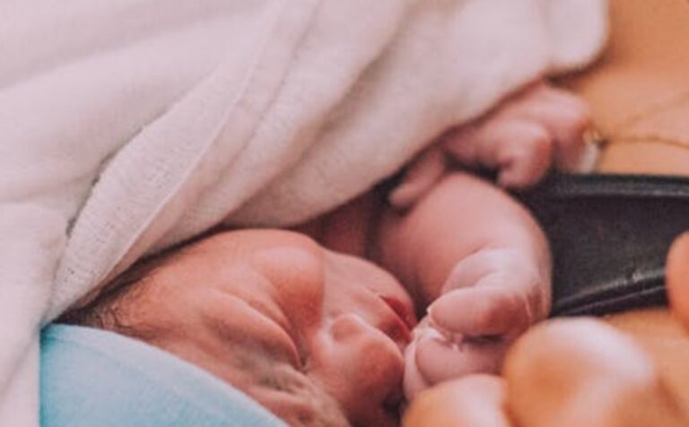 Bebe-recem-nascido