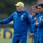 Carlo-Ancelotti-comanda-a-Selecao-no-primeiro-treino-com-grupo-completo-foto-Rafael-Ribeiro-CBF