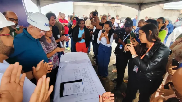 Feira-de-Santana-tera-1a-Oficina-Ortopedica-da-rede-municipal-ordem-de-servico-foi-assinada-neste-sabado-27-ft-ed-santos-acorda-cidade