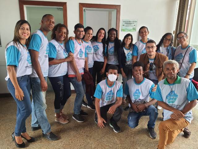 Membros-da-Associacao-de-Surdos-em-Feira_-Foto-Paulo-Jose