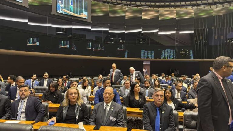 Sessao-solene-Brailia-aniversario-de-Feira-1-1