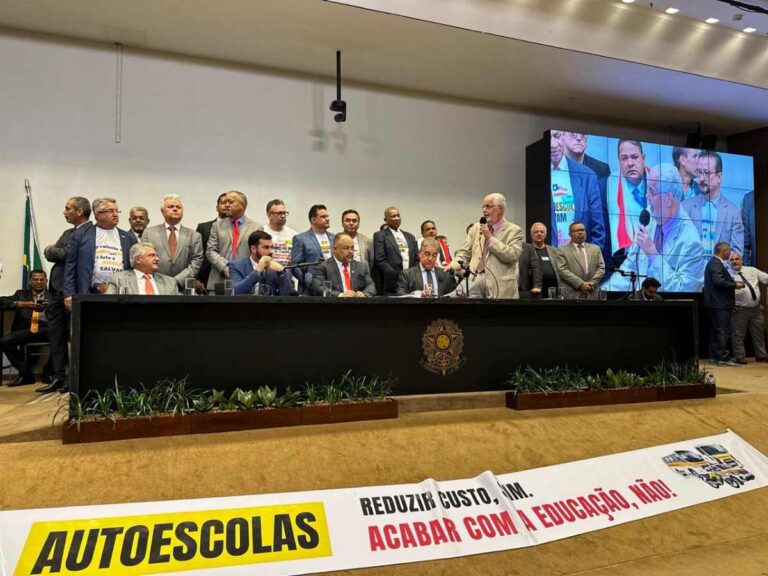 audiencia-das-autoescolas-foto-arquivo-pessoal-1