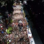 carnaval-salvador-pessoas-pipoca-banda-baianasystem-foto-00