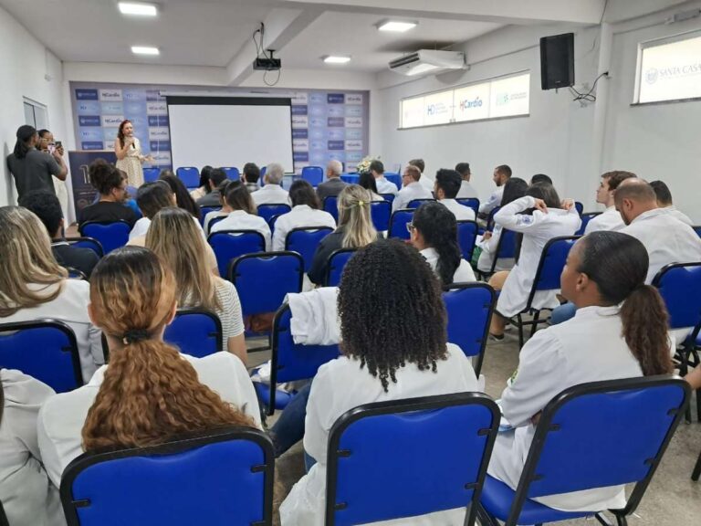 comemoracao-100-sessoes-cientificas-residencia-santa-casa-foto-ney-silva-acorda-cidade-3