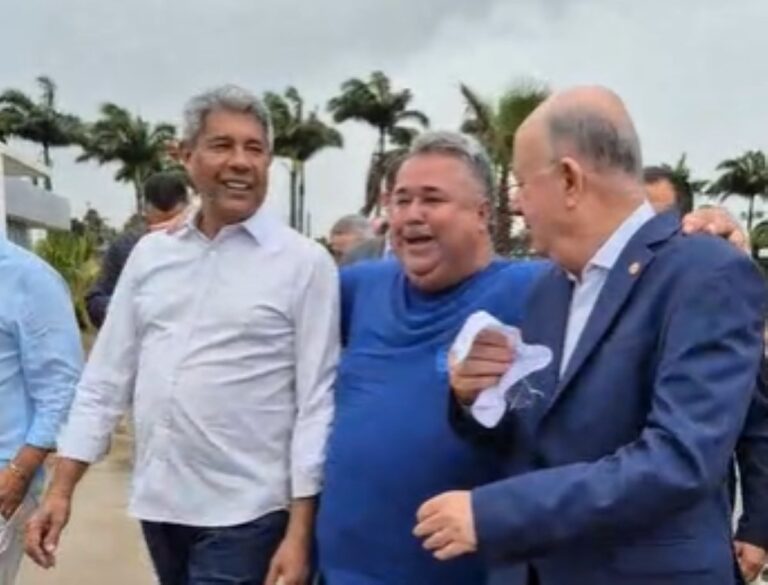 dilsinho-rei-momo-jeronimo-e-jose-ronaldo-reproducao