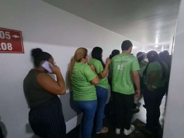 funcionarios-clinicas-foto-ney-silva-acorda-cidade-2