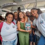 lancamento-de-livro-de-quezia-carneiro