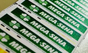 mega_sena_mcajr_abr_2904223678-marcello-casal-jr-loto-loteria-mega-640