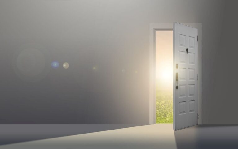 porta-aberta-mensagem-do-dia-freepik-foto-reproducao-