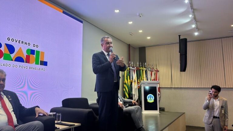 rui-costa-ministro-da-casa-civil-missao-brasilia-foto-dilton-coutinho-2-1