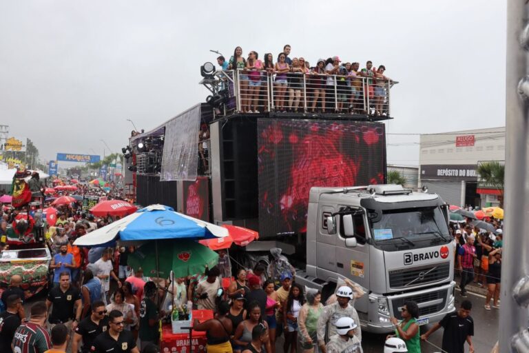 Arrastao-de-Thiago-Aquino-foto-acorda-cidade