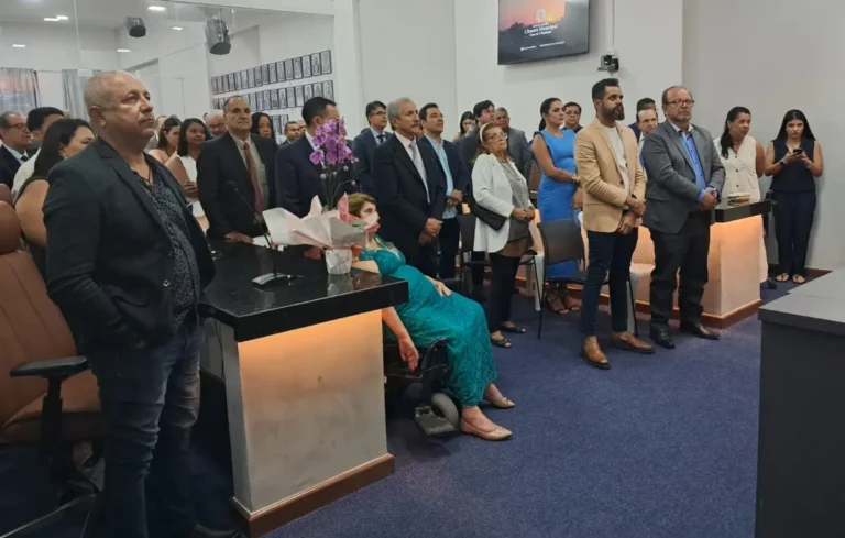 Ex-deputado-federal-Candido-Vaccarezza-recebe-titulo-de-Cidadao-Feirense-ft-ney-silva-acorda-cidade-2