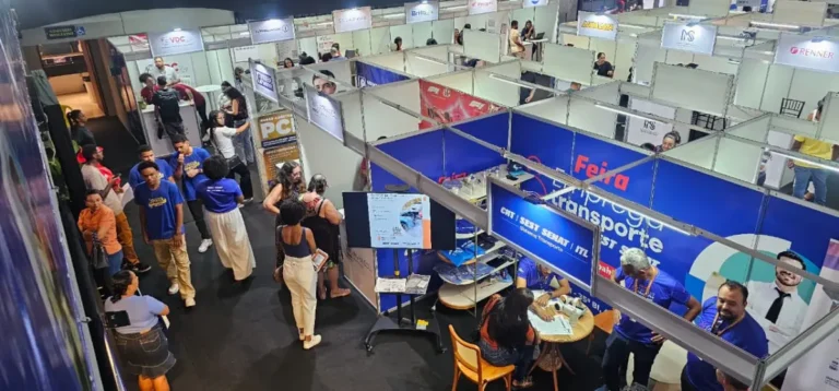 Feira-emprega-transporte-sest-senat-ft-paulo-jose-acorda-