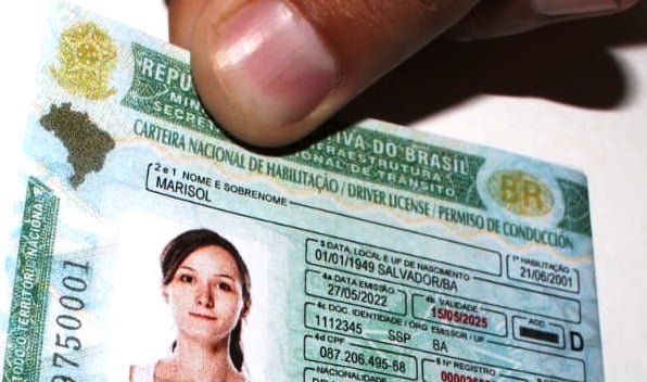 Foto-NovaCNH_2022_Detran-BA_ItailuanDosAnjos-1