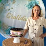 Funcionaria-aposentada-da-rede-de-frio-recebe-homenagem-Foto-Renata-Leite-4