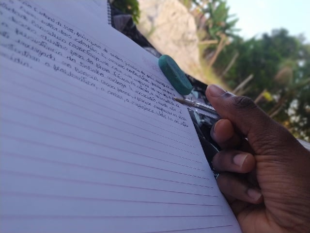 Jovem-tira-900-na-redacao-do-Enem-Foto-Arquivo-Pessoaljpg2_