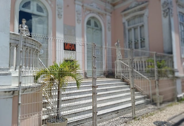 Museu-Regional-de-Arte-de-Feira-de-Santana-ft-Ney-Silva-acorda-cidade