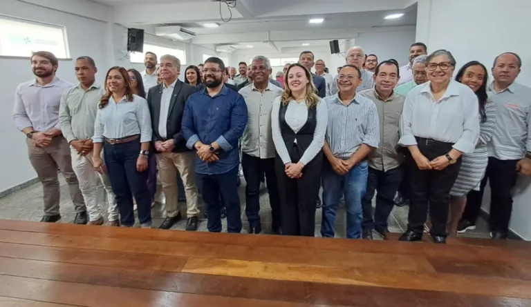 Reuniao-sobre-o-nov-hospital-do-cancer-de-Feira-ft-eny-silva-acorda-cidade-2