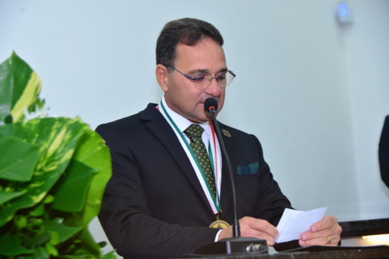 alexandre-monteiro-foto-reproducao-camara-de-vereadores-de-Feira-de-Santana-