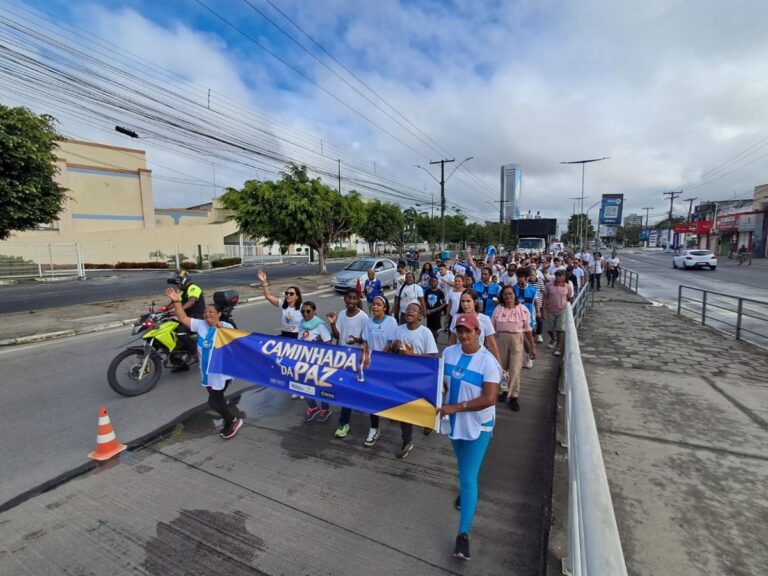 caminhada-da-paz-paroquia-nossa-senhora-da-fatima-foto-ney-silva-acorda-cidade-06