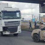 carreta-bau-contramao-complexo-de-viadutos-cidade-nova-foto-paulo-jose-acorda-cidade-1