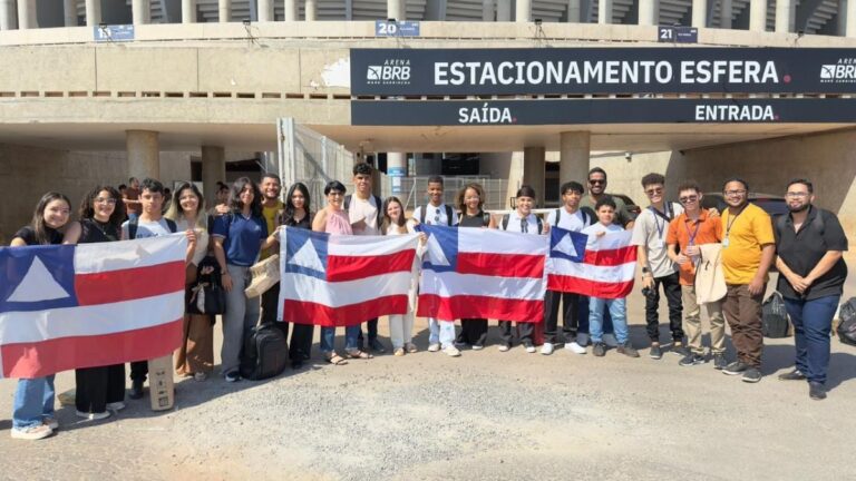 estudantes-Foto-Eduardo-Aiache-