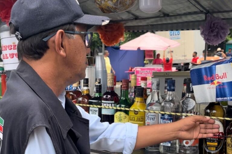 fiscalizacao-procon-bebidas-alcoolicas-metanol-foto-secom