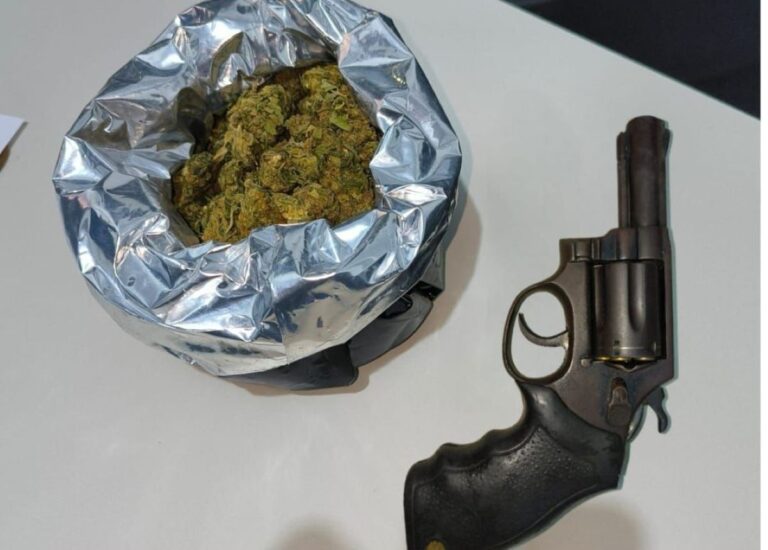 material-apreendido-foto-policia-militar