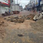 obra-embasa-buraco-rua-conselheiro-franco-centro-de-feira-de-santana-foto-paulo-jose-acorda-cidade-2