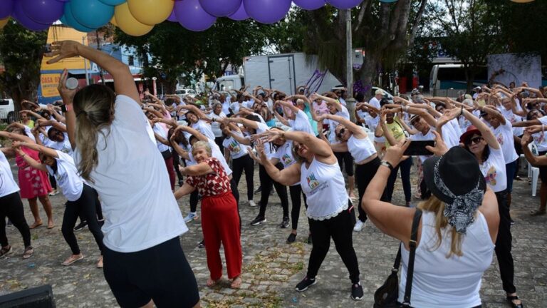 pessoa-idosa-execicio-fisico-atividade-fisica-SECOM-Abertura-da-Semana-do-Idoso-Foto-Valto-Novaes-