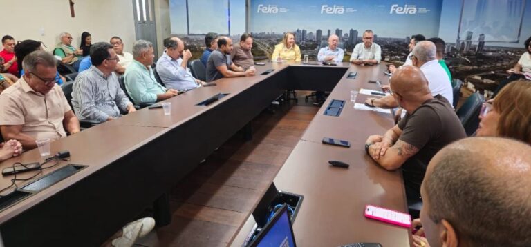 reuniao-define-data-micareta-2026-foto-paulo-jose-acorda-cidade-5