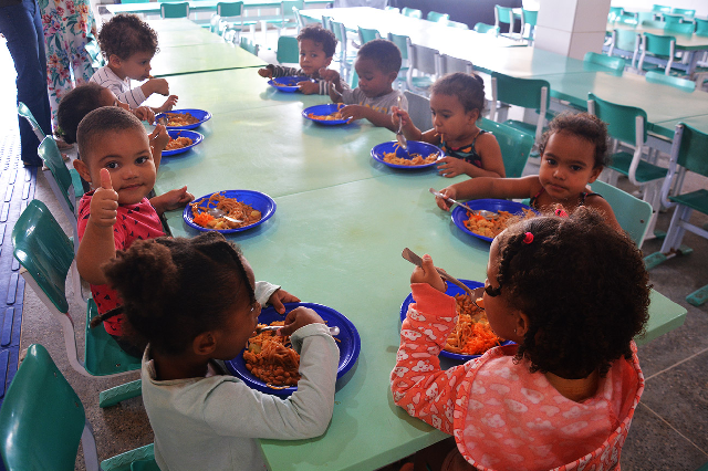 1hSC8JQv-Merenda-escolar-Foto-Jorge-Magalhaes