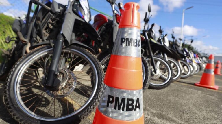 Entrega-veiculos-recuperados-Foto-Feijao-Almeida-GOVBA-