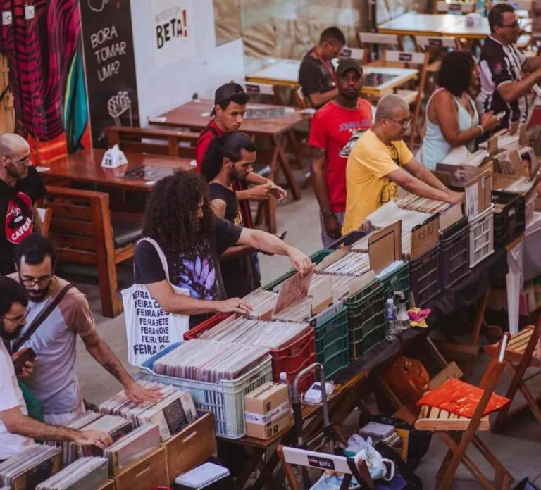 Feira-de-Discos-Foto-Reproducao-Redes-Sociais-2-301025