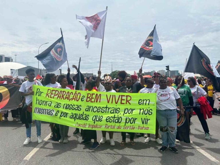 Marcha-pelas-Mulheres-Negras-Foto-Jaqueline-Ferreira-Acorda-Cidade-251125