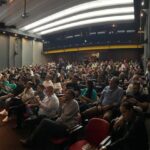 Palestra-da-CDL-e-Sebrae-com-Erik-Penna-lota-teatro-em-Feira-de-Santana-Foto-Divulgacao