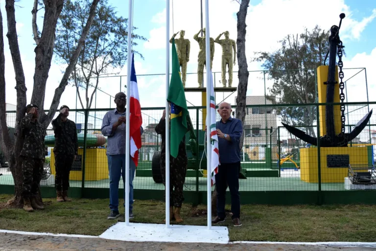 Praca-dos-Ex-Combatentes-7