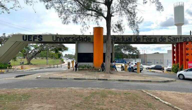 Uefs-Foto-Kaio-Vinicius-Acorda-Cidade-101025-1