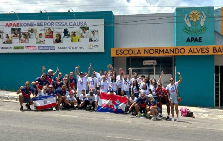 assistidos-apae-jogo-bahia-x-bragantino-fonte-nova-bora-bahia-minha-bencao-10