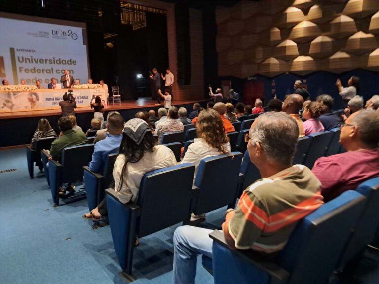 audiencia-publica-universidade-federal-de-feira-de-santana-foto-ney-silva-acorda-cidade-5