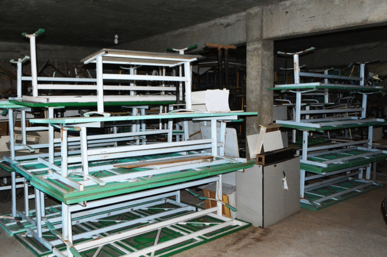 cadeiras-bens-publicos-foto-Izinaldo-Barreto-