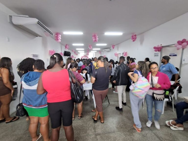 fundacao-hospitalar-de-feira-de-santana-muitao-para-cirurgia-para-mamas-gigantes-foto-ney-silva-acorda-cidade-00