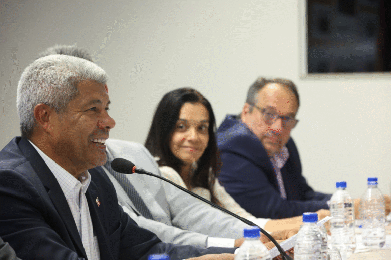 governador-Jeronimo-Reporter-Simonica-Capistrano-GOVBA