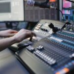 radialista-imagem-ilustrativa-foto-freepik