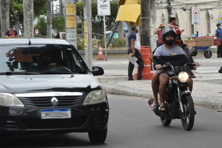 transito-de-Feira-de-Santana-1