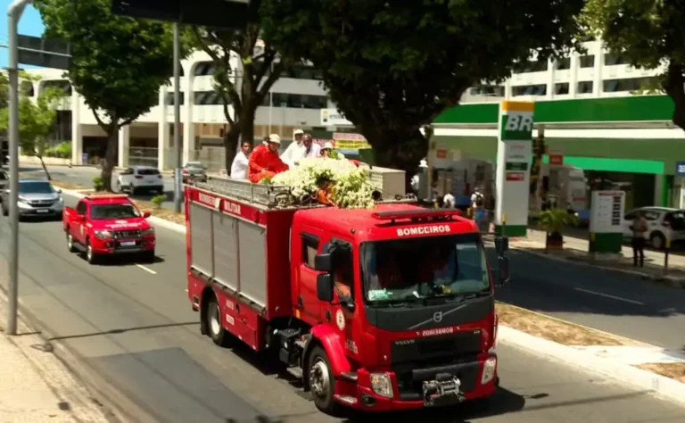 Corpo-de-Mar-Carmen-cortejo-reproducao-tv-bahia