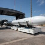 Foguete-HANBIT-Nano-da-start-up-espacial-Innospace-posicionado-na-plataforma-do-Centro-de-Lancamento-de-Alcantara-Sgt-Vanessa-Sonaly-Divulgacao-1