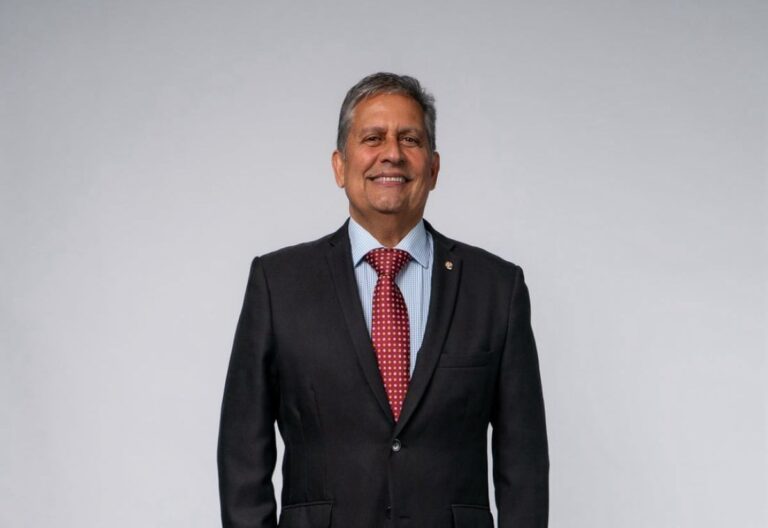 Manoel-Jorge-e-Silva-Neto-presidente-da-Academia-brasiliense-de-direito