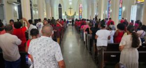 Missa-celebrada-pelo-padre-Julio-Cesar-Santa-Barbara-Paulo-Jose-Acorda-Cidadejpg-